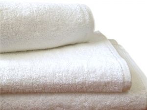 Полотенце махровое 70х140 белые 470 гр. Узбекистан