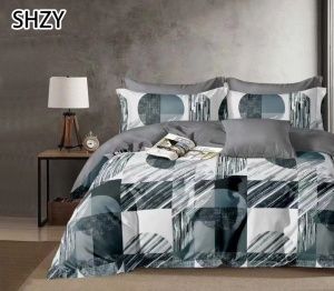 Постельное белье Поплин набивной рис № 6774 1,5 сп. (под150х215,пр 150х220,нав.70х70-2 шт),