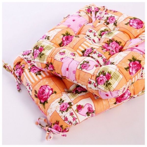 Комплект сидушек (2 шт) 40*40,чехол-рогожка,наполнитель: поролоновая крошка "Пэчворк бежевый"