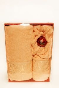 Комплект подарочный "Блеск"  (п-це 50*90, 70*140, елочный шар)